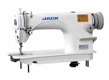 Прямострочная промышленная швейная машина Jack JK-609C