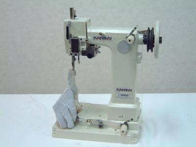 Промышленная швейная машина цепного стежка Kansai Special SPX211E для перчаток