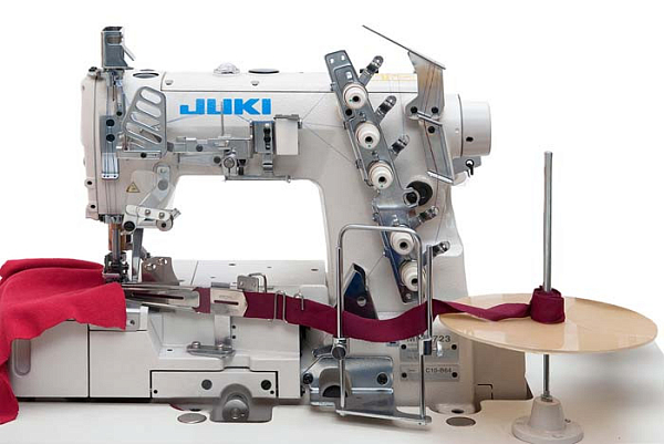 Плоскошовная распошивальная машина Juki MF 7523 C11 B64 X83050