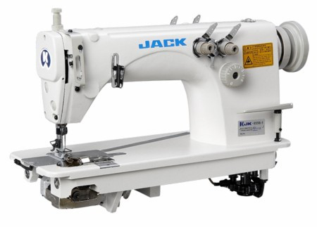 Двухигольная промышленная швейная машина Jack JK 8558W 1