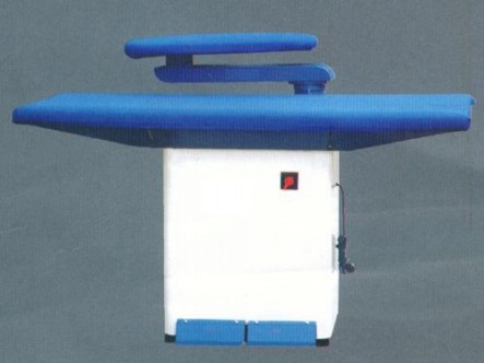 Профессиональный прямоугольный гладильный стол Jack JK P1575 2