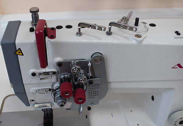 Двухигольная промышленная швейная машина Aurora A-875D-05