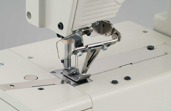 Промышленная швейная машина KANSAI LX-5801M
