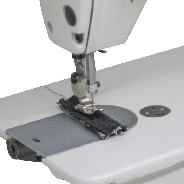 Прямострочная промышленная швейная машина Type Special S F01 8600H (комплект)