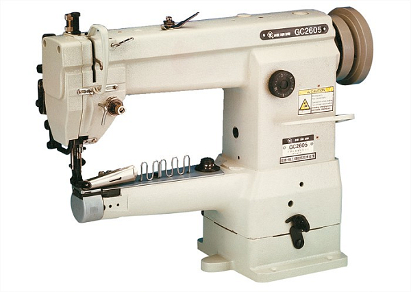 Прямострочная промышленная швейная машина Typical GC 2605