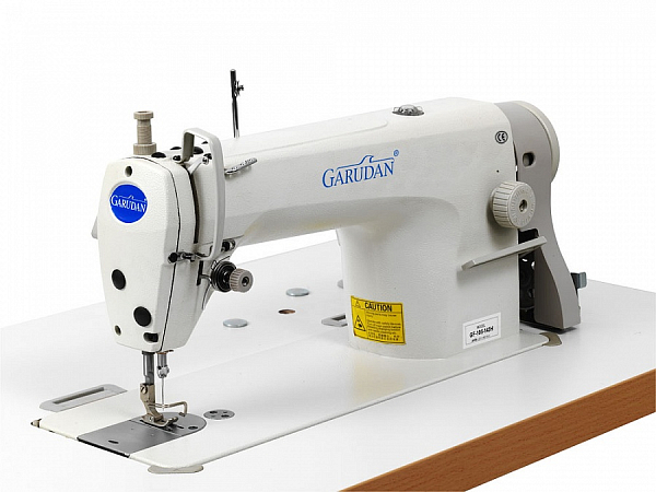 Прямострочная промышленная швейная машина Garudan GF-105-143LM