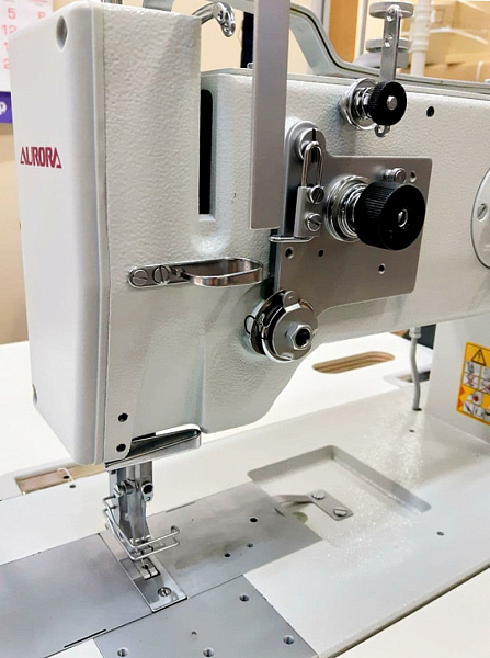 Прямострочная промышленная швейная машина Aurora A-267-373