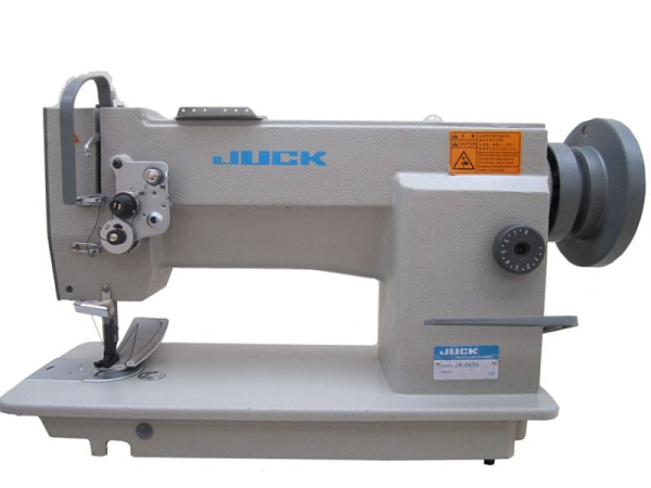 Прямострочная одноигольная швейная машина Juck JK 0658
