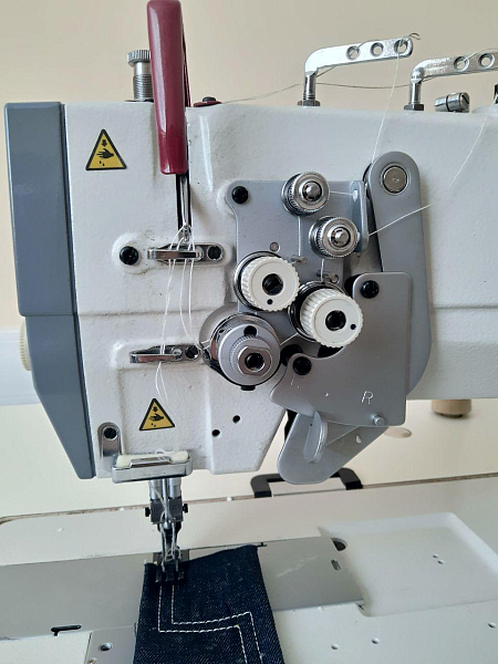 Двухигольная промышленная швейная машина Aurora A-875H